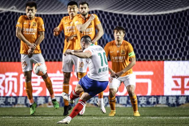 内马尔身价再次大幅跳水 如今只剩1500万欧元